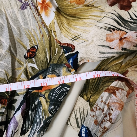 Floral butterfly H&M dress, long sleeve, 100% viscose, - Picture 5 of 10